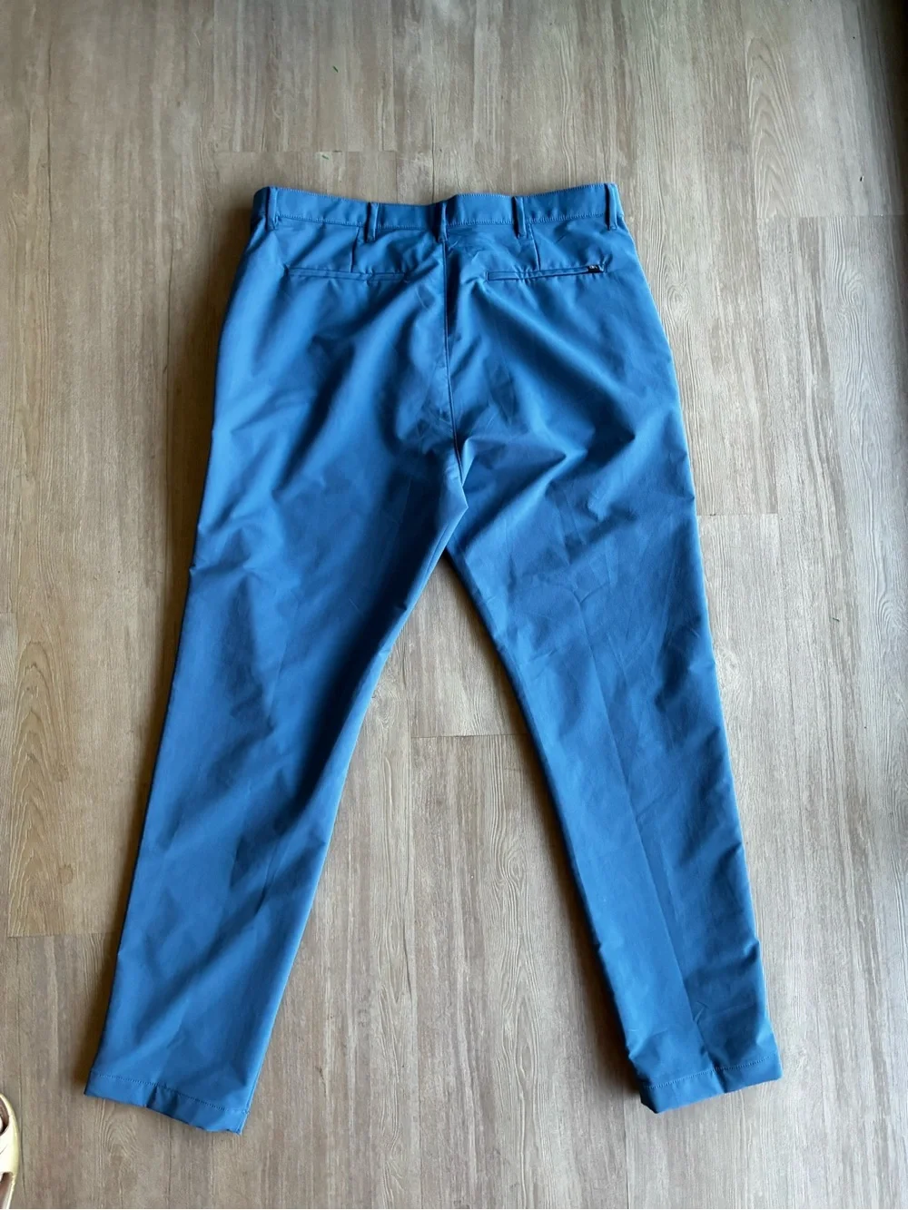 Banana Republic very good